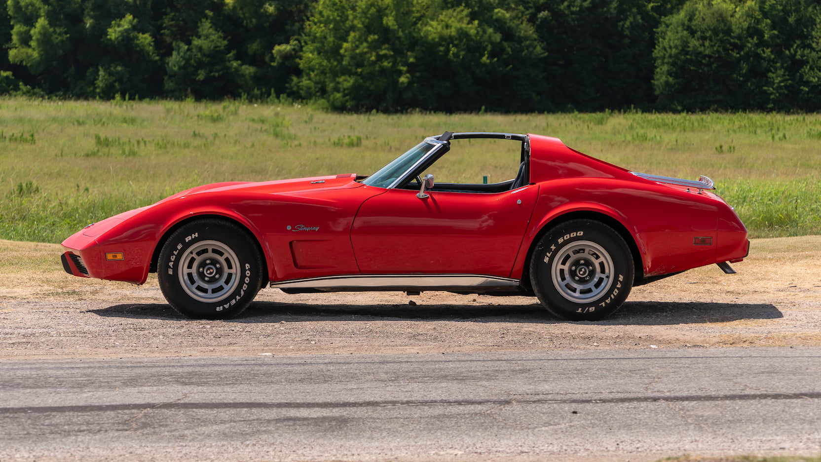 Click to Enlarge-Esc to Close Corvette Generations/C3/C3 1975 Targa side view.jpg